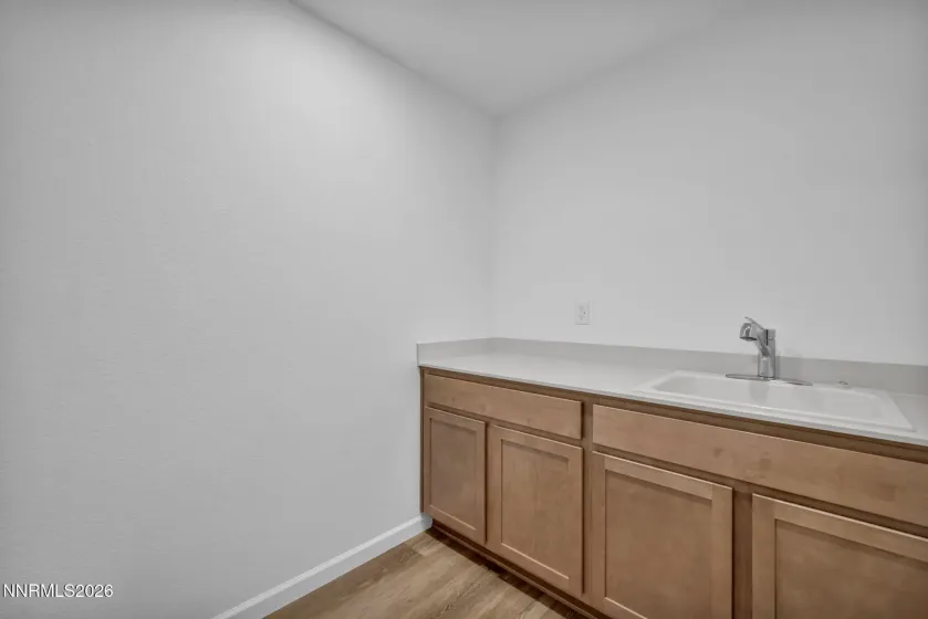 690 Patrician, Reno, Nevada 89506, 4 Bedrooms Bedrooms, ,3 BathroomsBathrooms,Residential,Residential,Patrician,250057787