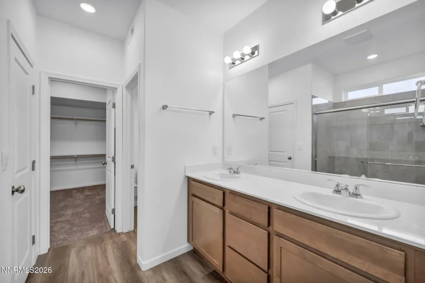 690 Patrician, Reno, Nevada 89506, 4 Bedrooms Bedrooms, ,3 BathroomsBathrooms,Residential,Residential,Patrician,250057787