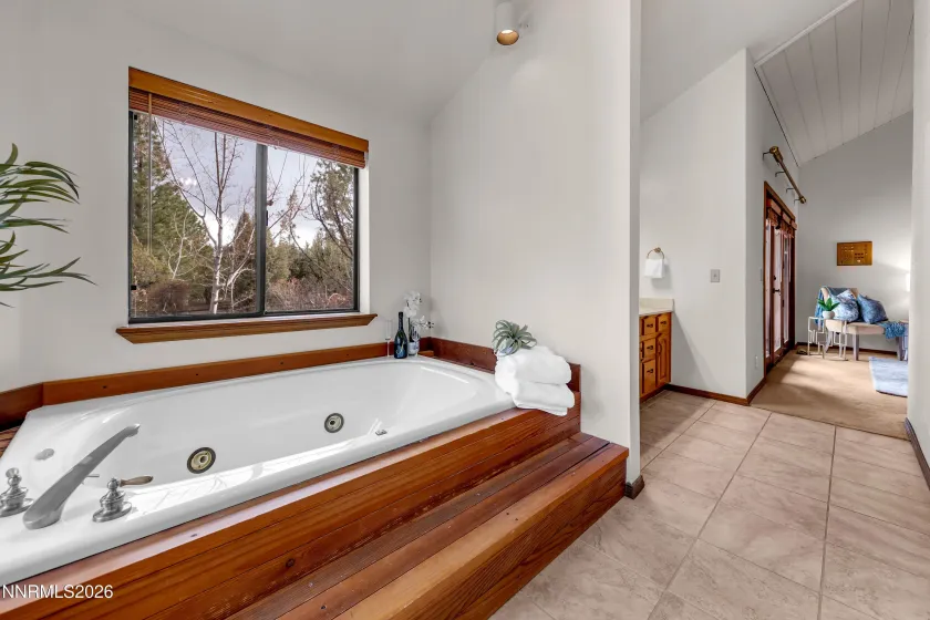 4055 Plateau, Reno, Nevada 89519, 3 Bedrooms Bedrooms, ,3 BathroomsBathrooms,Residential,Residential,Plateau,260001642