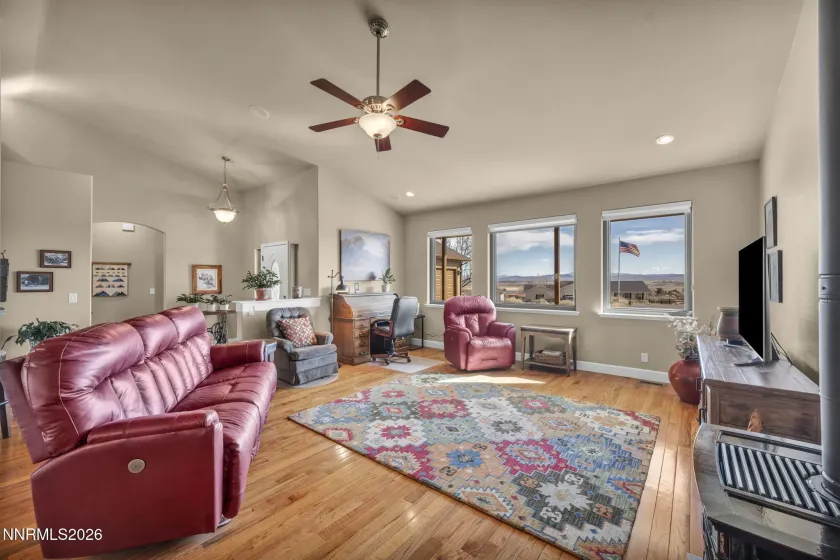 17 Colony Estates, Smith Valley, Nevada 89444, 3 Bedrooms Bedrooms, ,2 BathroomsBathrooms,Residential,Residential,Colony Estates,260001646