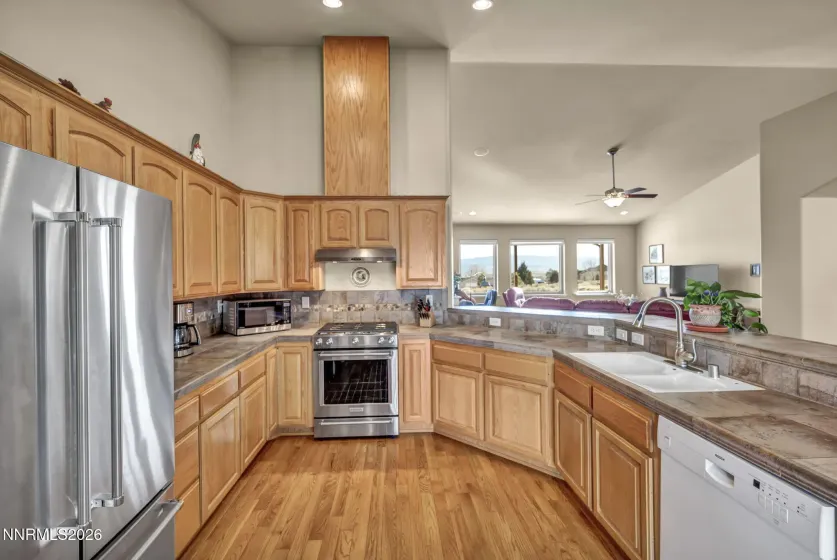 17 Colony Estates, Smith Valley, Nevada 89444, 3 Bedrooms Bedrooms, ,2 BathroomsBathrooms,Residential,Residential,Colony Estates,260001646