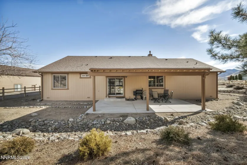 17 Colony Estates, Smith Valley, Nevada 89444, 3 Bedrooms Bedrooms, ,2 BathroomsBathrooms,Residential,Residential,Colony Estates,260001646