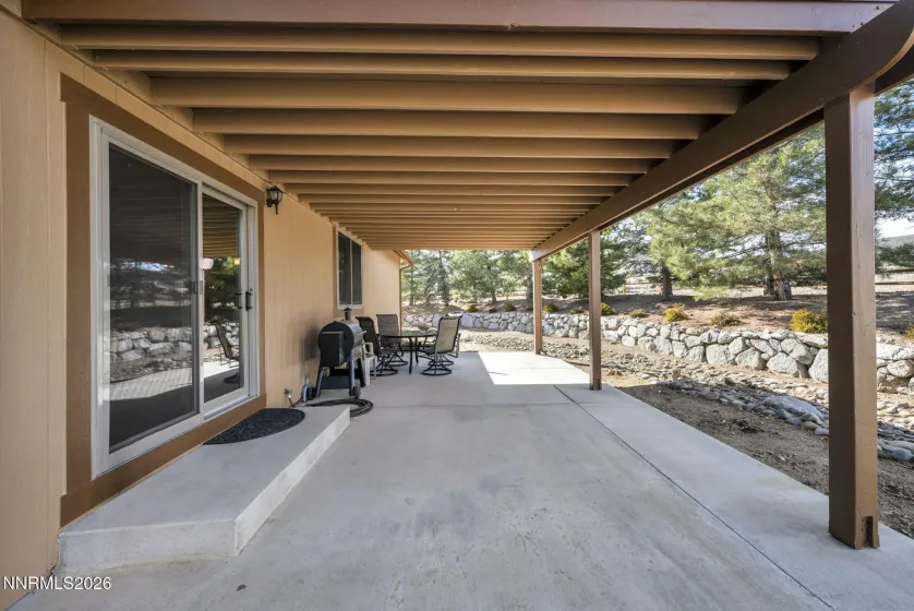 17 Colony Estates, Smith Valley, Nevada 89444, 3 Bedrooms Bedrooms, ,2 BathroomsBathrooms,Residential,Residential,Colony Estates,260001646