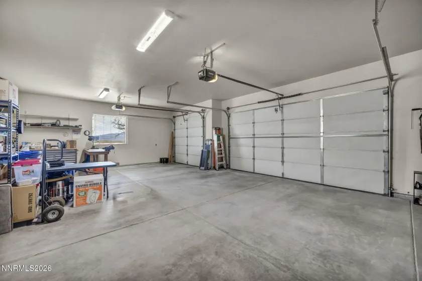 17 Colony Estates, Smith Valley, Nevada 89444, 3 Bedrooms Bedrooms, ,2 BathroomsBathrooms,Residential,Residential,Colony Estates,260001646