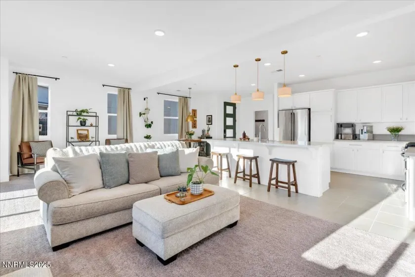 3610 Flare, Carson City, Nevada 89705, 3 Bedrooms Bedrooms, ,3 BathroomsBathrooms,Residential,Residential,Flare,250054343