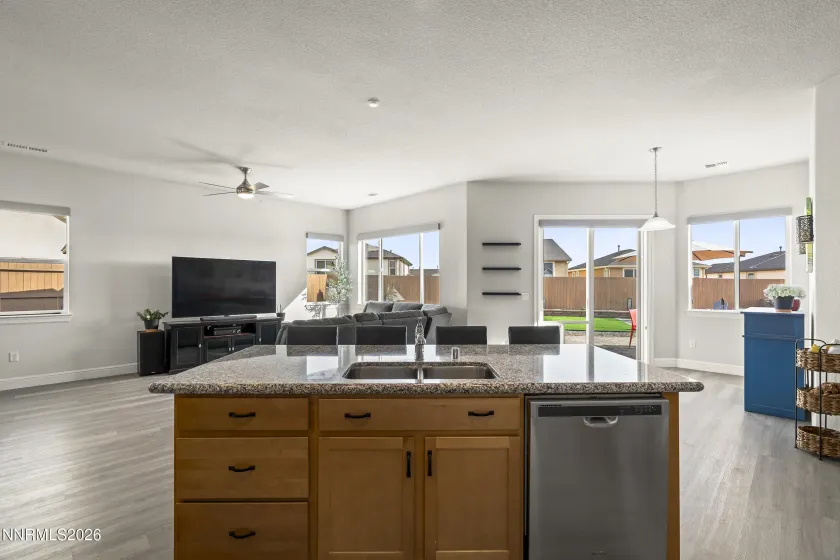 900 Cranfield, Reno, Nevada 89506, 4 Bedrooms Bedrooms, ,2 BathroomsBathrooms,Residential,Residential,Cranfield,260001648