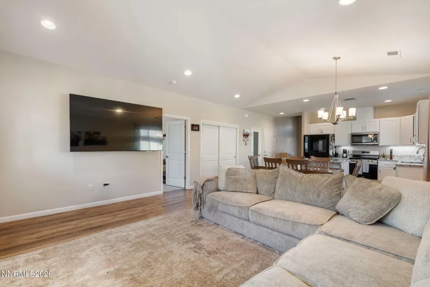 10806 Barrel Horse, Reno, Nevada 89521, 2 Bedrooms Bedrooms, ,2 BathroomsBathrooms,Residential,Residential,Barrel Horse,260001654