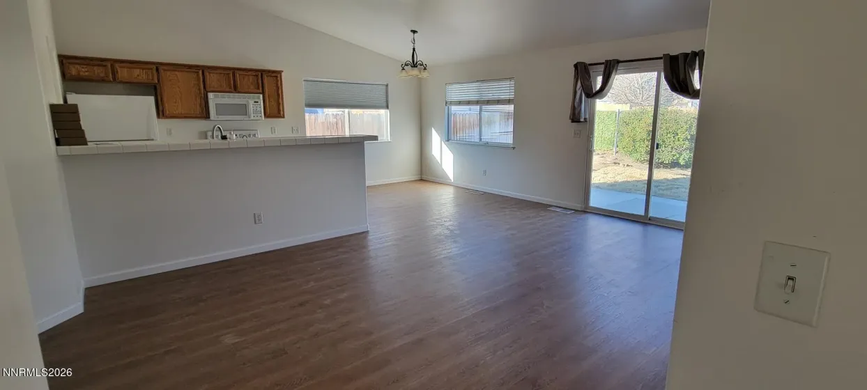 2226 Ellice, Fernley, Nevada 89408, 3 Bedrooms Bedrooms, ,2 BathroomsBathrooms,Residential Lease,Manufactured,Ellice,260000845