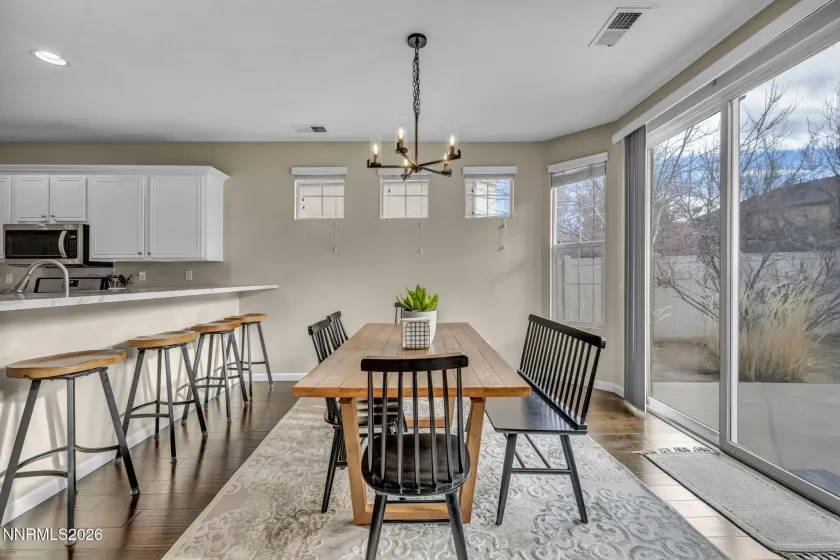 1820 Stetson, Reno, Nevada 89521, 4 Bedrooms Bedrooms, ,3 BathroomsBathrooms,Residential,Residential,Stetson,260001658