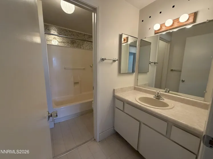 960 Cherry Tree, Sparks, Nevada 89434, 3 Bedrooms Bedrooms, ,2 BathroomsBathrooms,Residential,Residential,Cherry Tree,260001659