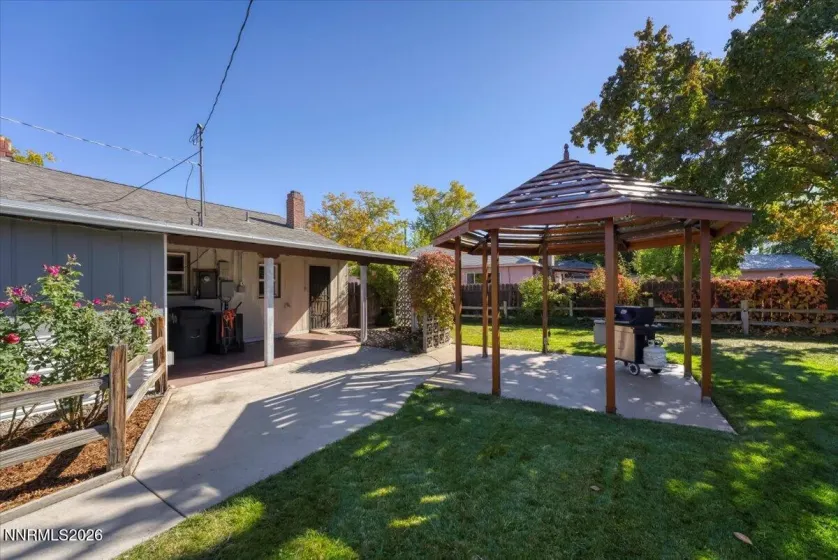 953 7th, Sparks, Nevada 89431, 4 Bedrooms Bedrooms, ,2 BathroomsBathrooms,Residential,Residential,7th,260001660