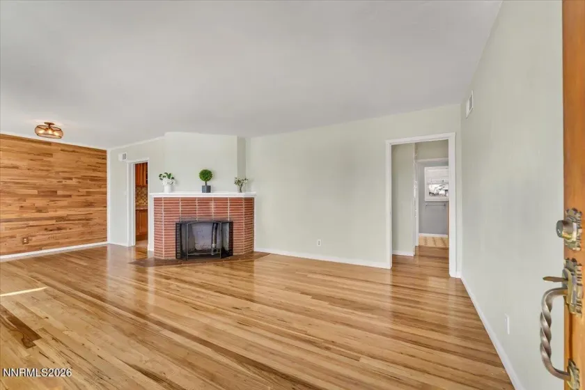 953 7th, Sparks, Nevada 89431, 4 Bedrooms Bedrooms, ,2 BathroomsBathrooms,Residential,Residential,7th,260001660