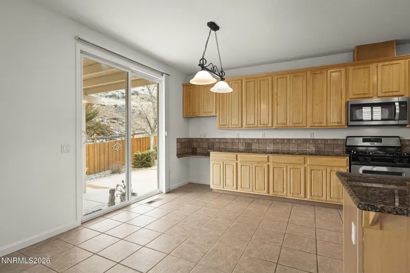 5700 Falcon Ridge, Sparks, Nevada 89436, 4 Bedrooms Bedrooms, ,3 BathroomsBathrooms,Residential,Residential,Falcon Ridge,260001665