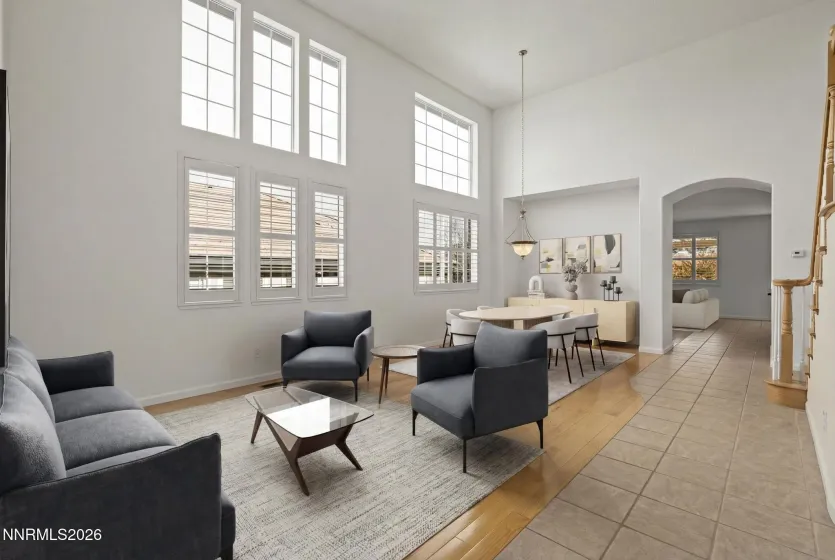 5700 Falcon Ridge, Sparks, Nevada 89436, 4 Bedrooms Bedrooms, ,3 BathroomsBathrooms,Residential,Residential,Falcon Ridge,260001665