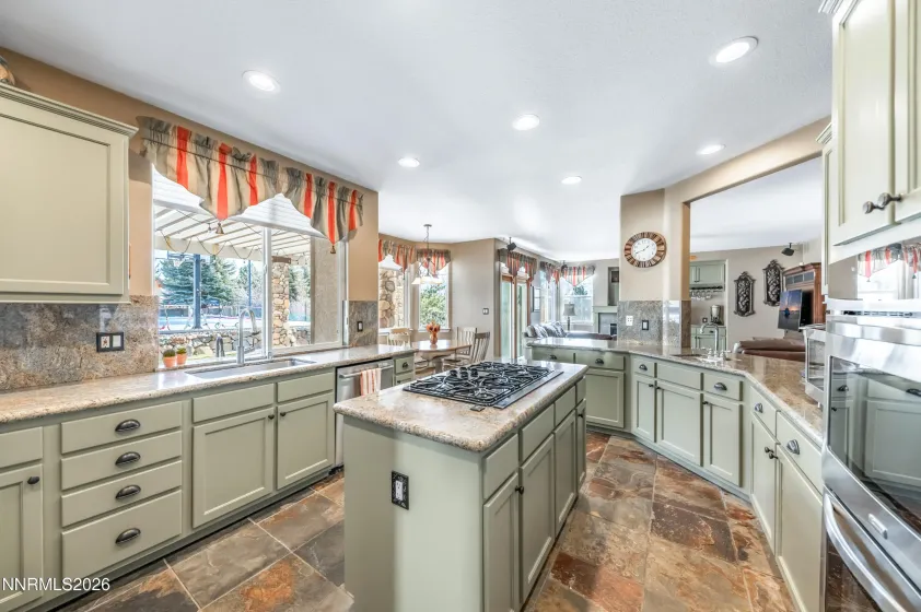 2750 Sandestin, Reno, Nevada 89523, 4 Bedrooms Bedrooms, ,4 BathroomsBathrooms,Residential,Residential,Sandestin,260001667