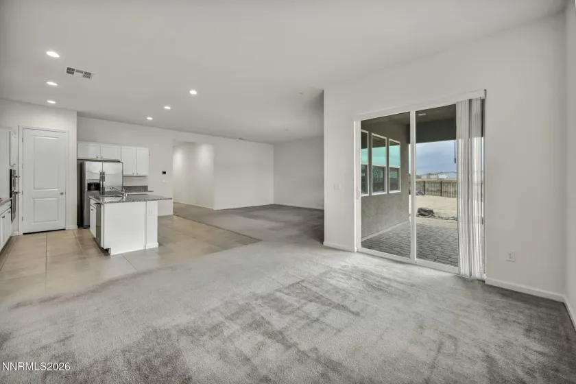 2104 Roaring Fork, Sparks, Nevada 89436, 4 Bedrooms Bedrooms, ,3 BathroomsBathrooms,Residential,Residential,Roaring Fork,260001666