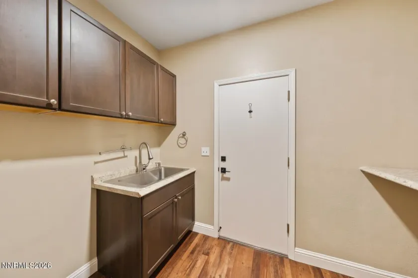 5984 Hidden Highlands, Reno, Nevada 89502, 4 Bedrooms Bedrooms, ,2 BathroomsBathrooms,Residential,Residential,Hidden Highlands,260001674