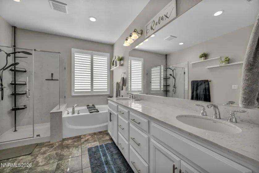 3175 Heather Flume, Sparks, Nevada 89436, 5 Bedrooms Bedrooms, ,3 BathroomsBathrooms,Residential,Residential,Heather Flume,260001678