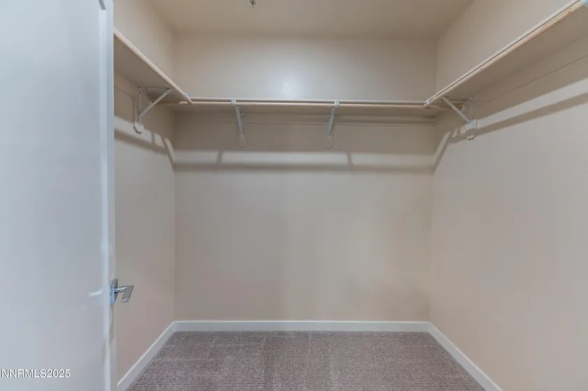 2419 Tecumseh, Sparks, Nevada 89436, 3 Bedrooms Bedrooms, ,4 BathroomsBathrooms,Residential,Residential,Tecumseh,260001680