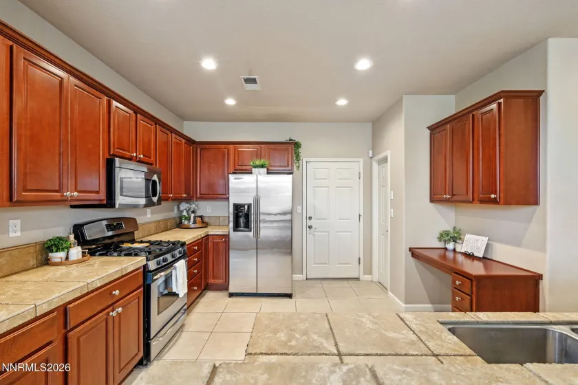 11017 Lamour, Reno, Nevada 89521, 3 Bedrooms Bedrooms, ,3 BathroomsBathrooms,Residential,Residential,Lamour,260001679