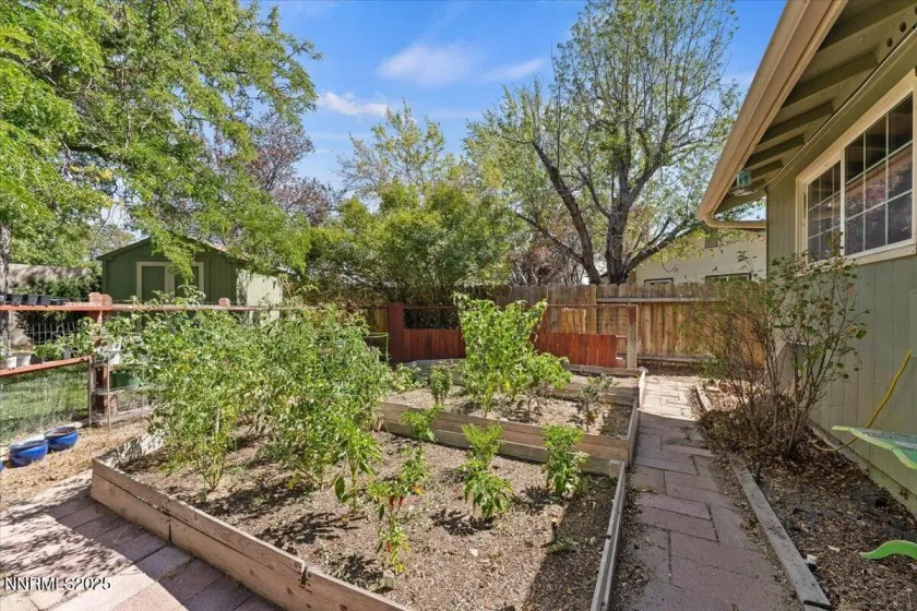 3040 Chavez, Reno, Nevada 89502, 3 Bedrooms Bedrooms, ,2 BathroomsBathrooms,Residential,Residential,Chavez,260001681