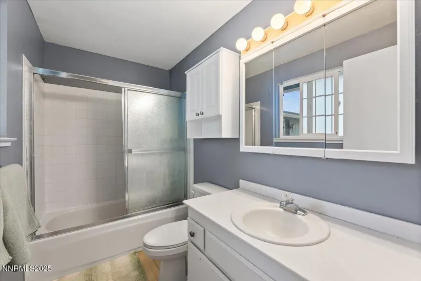 3040 Chavez, Reno, Nevada 89502, 3 Bedrooms Bedrooms, ,2 BathroomsBathrooms,Residential,Residential,Chavez,260001681