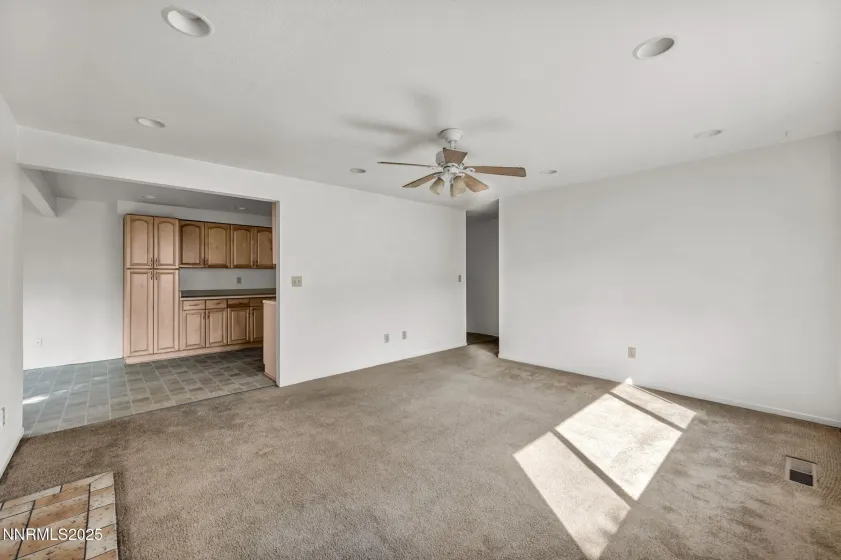 1329 Stanford, Carson City, Nevada 89701, 3 Bedrooms Bedrooms, ,2 BathroomsBathrooms,Residential,Residential,Stanford,250055402