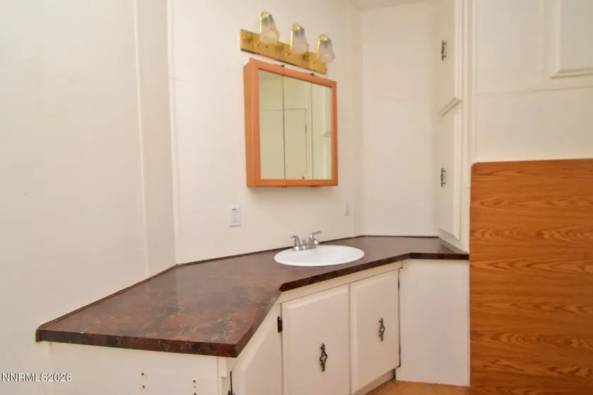 550 Quartz, Sun Valley, Nevada 89433, 3 Bedrooms Bedrooms, ,2 BathroomsBathrooms,Residential,Residential,Quartz,260001682