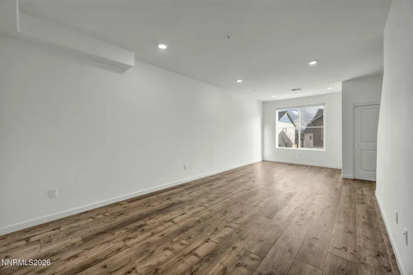 545 Gloria May, Reno, Nevada 89503, 2 Bedrooms Bedrooms, ,3 BathroomsBathrooms,Residential,Residential,Gloria May,260001685