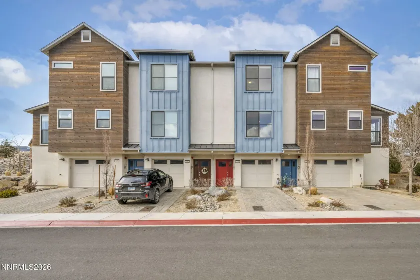 545 Gloria May, Reno, Nevada 89503, 2 Bedrooms Bedrooms, ,3 BathroomsBathrooms,Residential,Residential,Gloria May,260001685