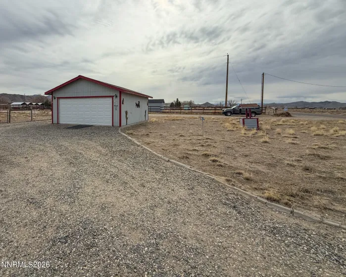 48 Bybee, Yerington, Nevada 89447, 3 Bedrooms Bedrooms, ,2 BathroomsBathrooms,Residential,Residential,Bybee,260001687