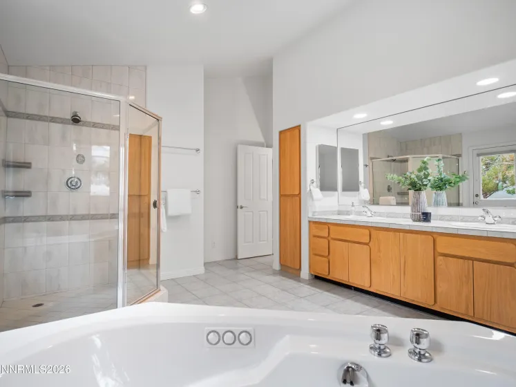 55 Waterbuck, Verdi, Nevada 89439, 5 Bedrooms Bedrooms, ,5 BathroomsBathrooms,Residential,Residential,Waterbuck,260001690