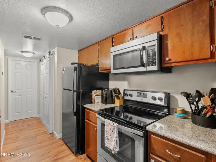 3230 Wedekind, Sparks, Nevada 89431, 2 Bedrooms Bedrooms, ,3 BathroomsBathrooms,Residential,Residential,Wedekind,260001691