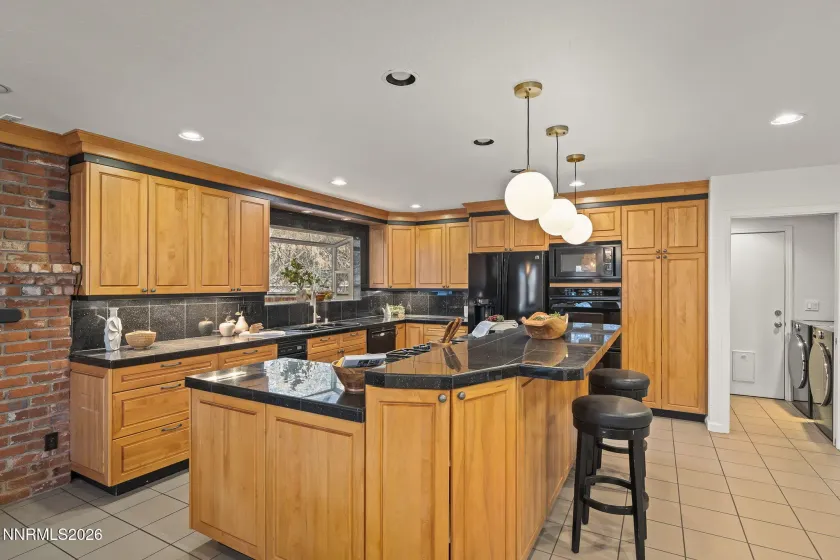 1895 Allen, Reno, Nevada 89509, 3 Bedrooms Bedrooms, ,2 BathroomsBathrooms,Residential,Residential,Allen,260001696