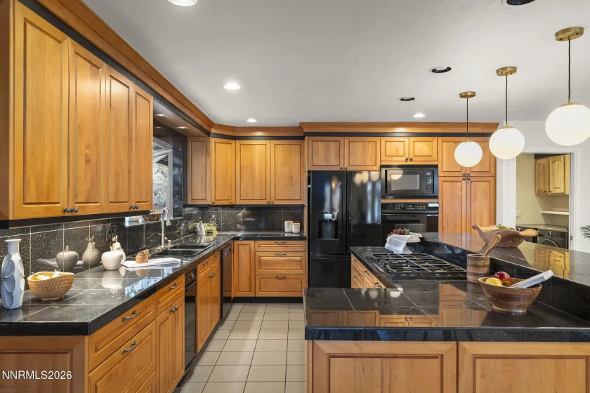 1895 Allen, Reno, Nevada 89509, 3 Bedrooms Bedrooms, ,2 BathroomsBathrooms,Residential,Residential,Allen,260001696