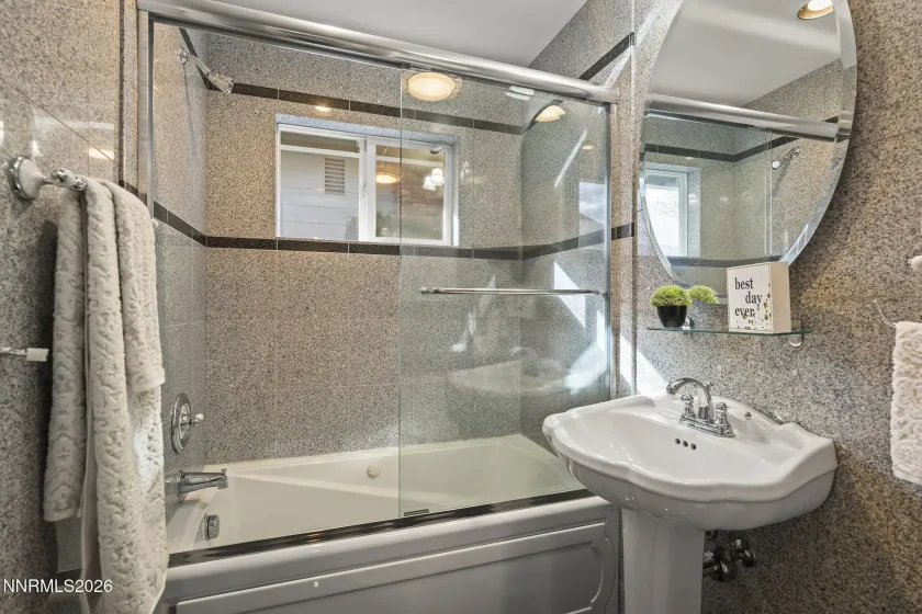 1895 Allen, Reno, Nevada 89509, 3 Bedrooms Bedrooms, ,2 BathroomsBathrooms,Residential,Residential,Allen,260001696