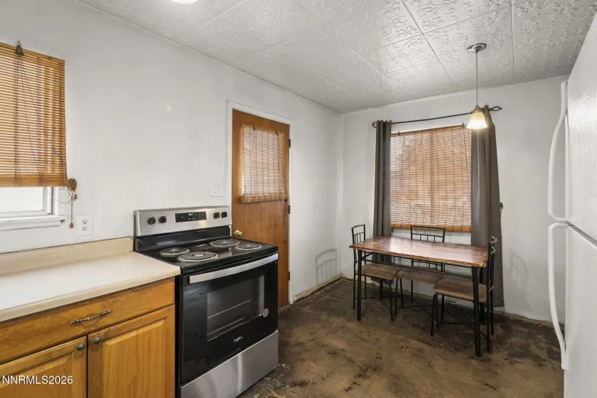 355 York, Sparks, Nevada 89431, 4 Bedrooms Bedrooms, ,2 BathroomsBathrooms,Residential,Residential,York,260001697