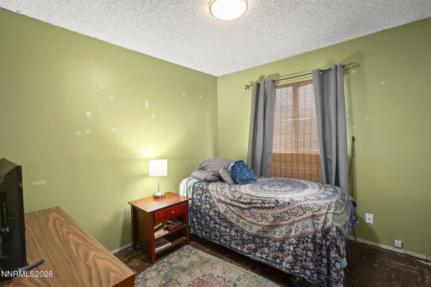 355 York, Sparks, Nevada 89431, 4 Bedrooms Bedrooms, ,2 BathroomsBathrooms,Residential,Residential,York,260001697