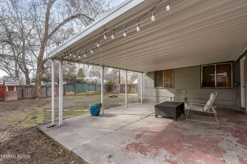 355 York, Sparks, Nevada 89431, 4 Bedrooms Bedrooms, ,2 BathroomsBathrooms,Residential,Residential,York,260001697