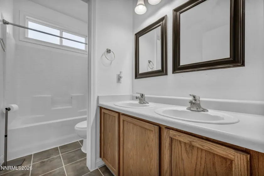 9470 Stoney Creek, Reno, Nevada 89506, 4 Bedrooms Bedrooms, ,3 BathroomsBathrooms,Residential,Residential,Stoney Creek,260001703