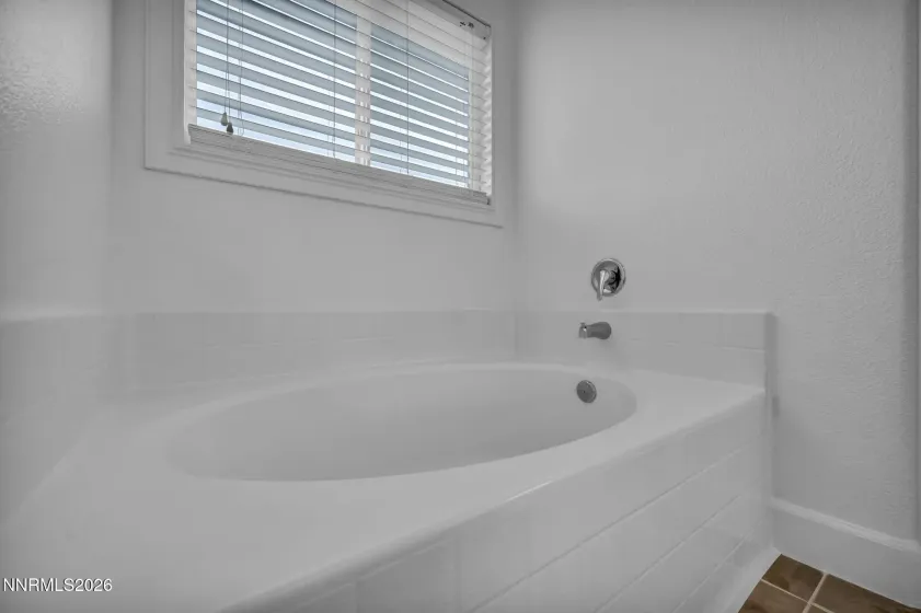 9470 Stoney Creek, Reno, Nevada 89506, 4 Bedrooms Bedrooms, ,3 BathroomsBathrooms,Residential,Residential,Stoney Creek,260001703