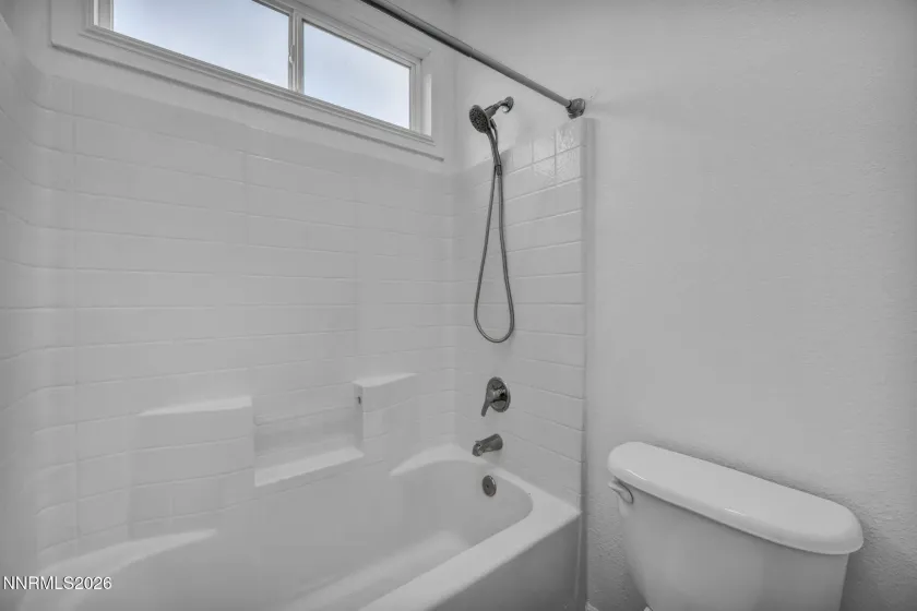 9470 Stoney Creek, Reno, Nevada 89506, 4 Bedrooms Bedrooms, ,3 BathroomsBathrooms,Residential,Residential,Stoney Creek,260001703