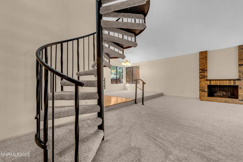 320 Riverview, Reno, Nevada 89509, 3 Bedrooms Bedrooms, ,2 BathroomsBathrooms,Residential,Residential,Riverview,250056899