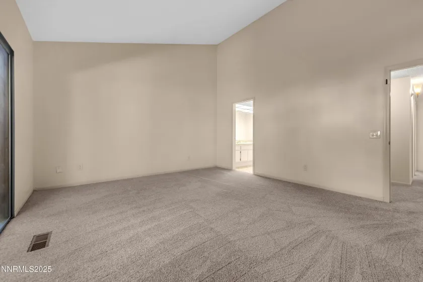 320 Riverview, Reno, Nevada 89509, 3 Bedrooms Bedrooms, ,2 BathroomsBathrooms,Residential,Residential,Riverview,250056899