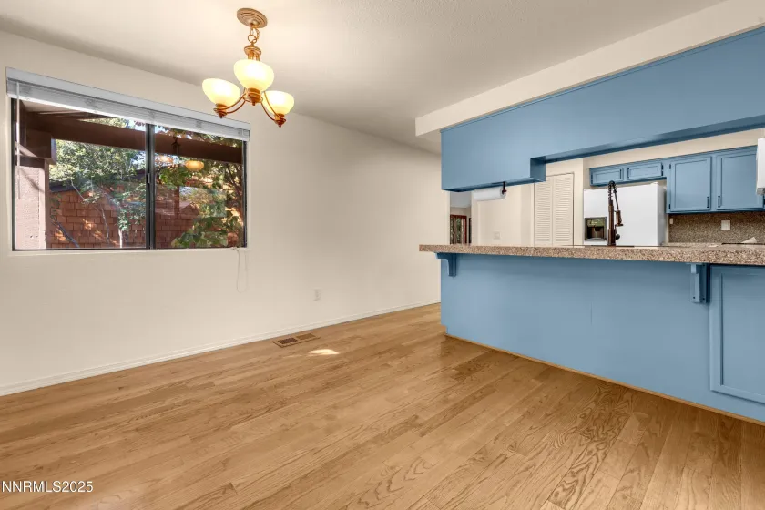 320 Riverview, Reno, Nevada 89509, 3 Bedrooms Bedrooms, ,2 BathroomsBathrooms,Residential,Residential,Riverview,250056899