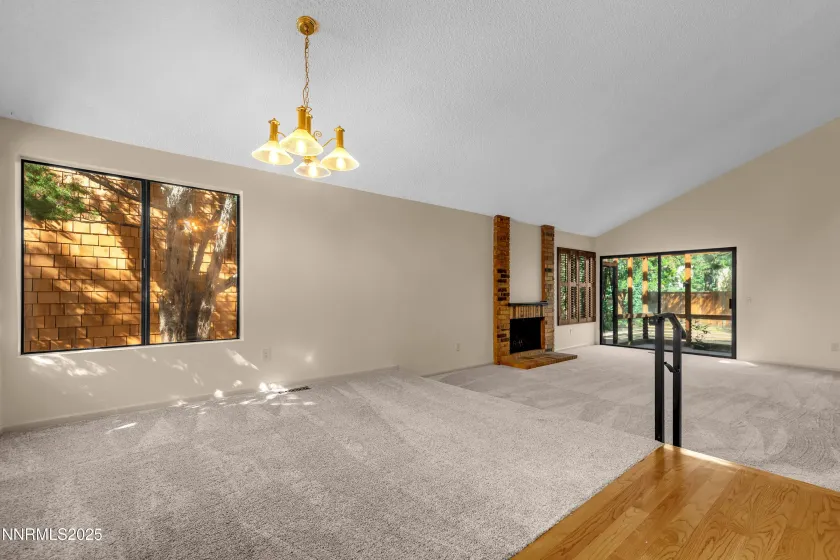 320 Riverview, Reno, Nevada 89509, 3 Bedrooms Bedrooms, ,2 BathroomsBathrooms,Residential,Residential,Riverview,250056899