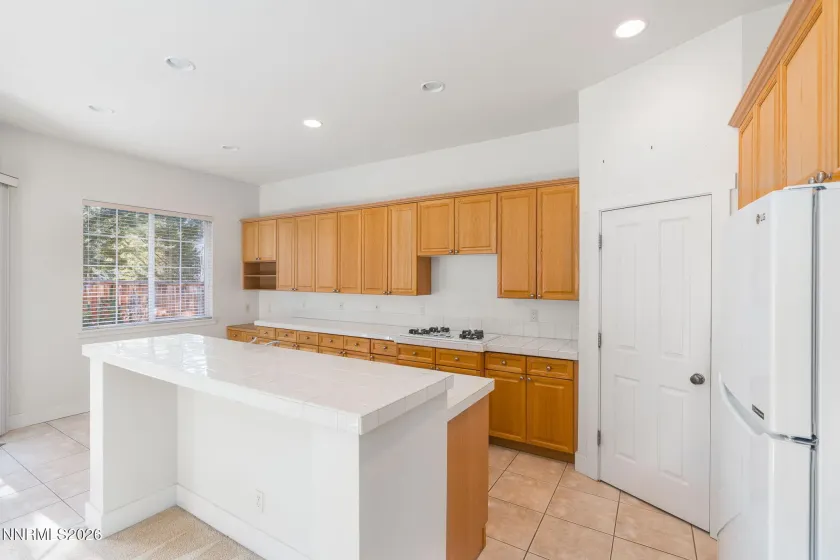 4978 Fall Creek, Reno, Nevada 89519, 4 Bedrooms Bedrooms, ,3 BathroomsBathrooms,Residential,Residential,Fall Creek,260001711