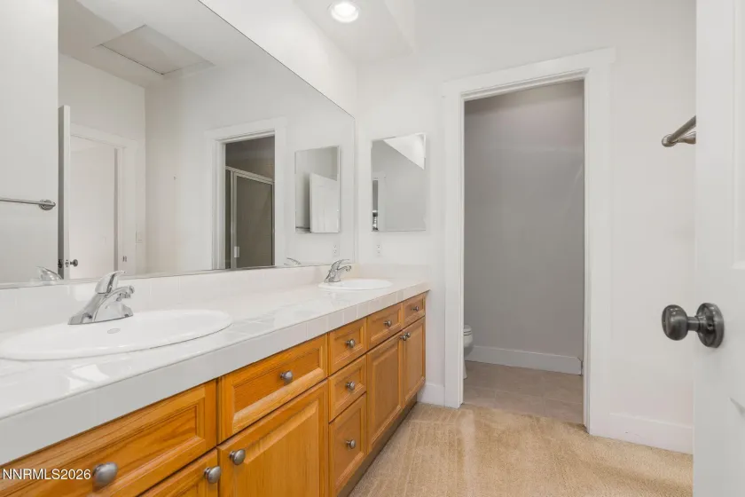 4978 Fall Creek, Reno, Nevada 89519, 4 Bedrooms Bedrooms, ,3 BathroomsBathrooms,Residential,Residential,Fall Creek,260001711