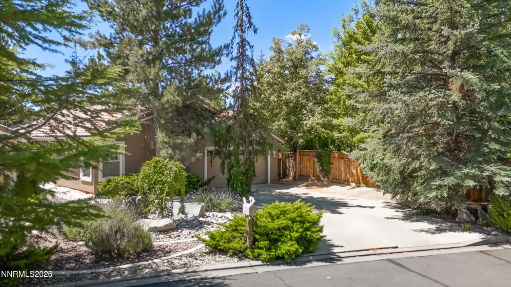 6294 Dog Hollow, Reno, Nevada 89519, 3 Bedrooms Bedrooms, ,2 BathroomsBathrooms,Residential,Residential,Dog Hollow,260001714