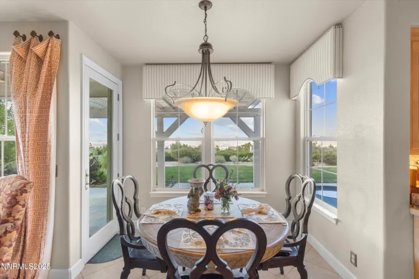 2966 Eagle Rock, Reno, Nevada 89511, 5 Bedrooms Bedrooms, ,5 BathroomsBathrooms,Residential,Residential,Eagle Rock,250057140